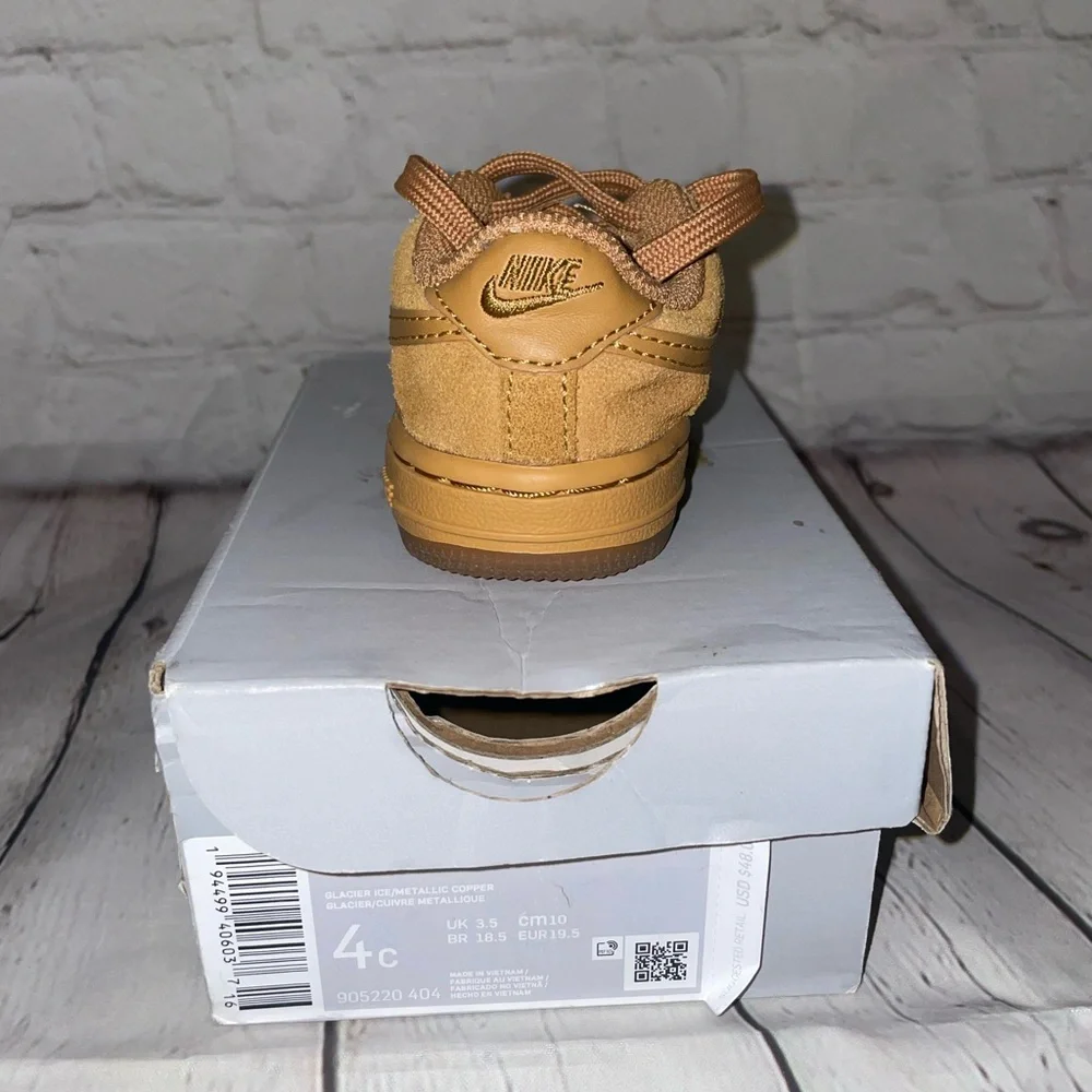 Nike🔥🔥 - Picture 3 of 10